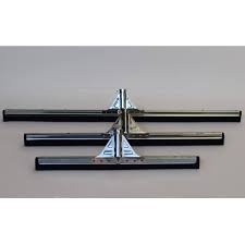 Haraganes de agua en suelos y rascadores